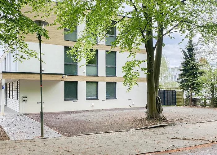 Meerchenwald 1 *